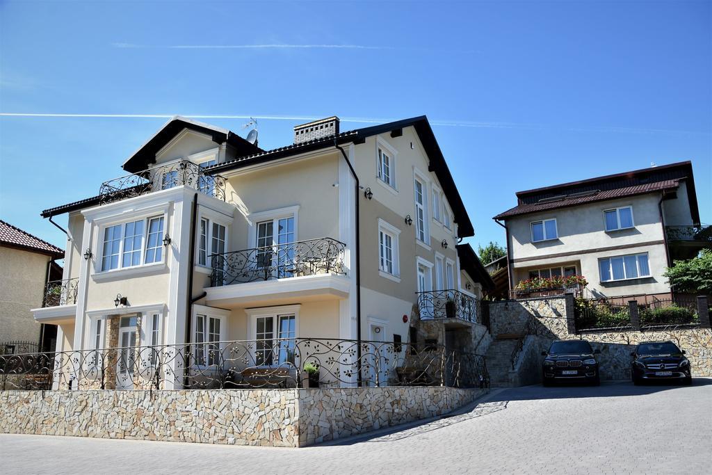 Willa Różana - Apartamenty i Pokoje Gościnne Sandomierz Exterior foto